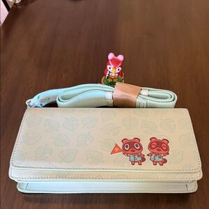 Animal Crossing  Crossbody Switch Bag in Light Mint